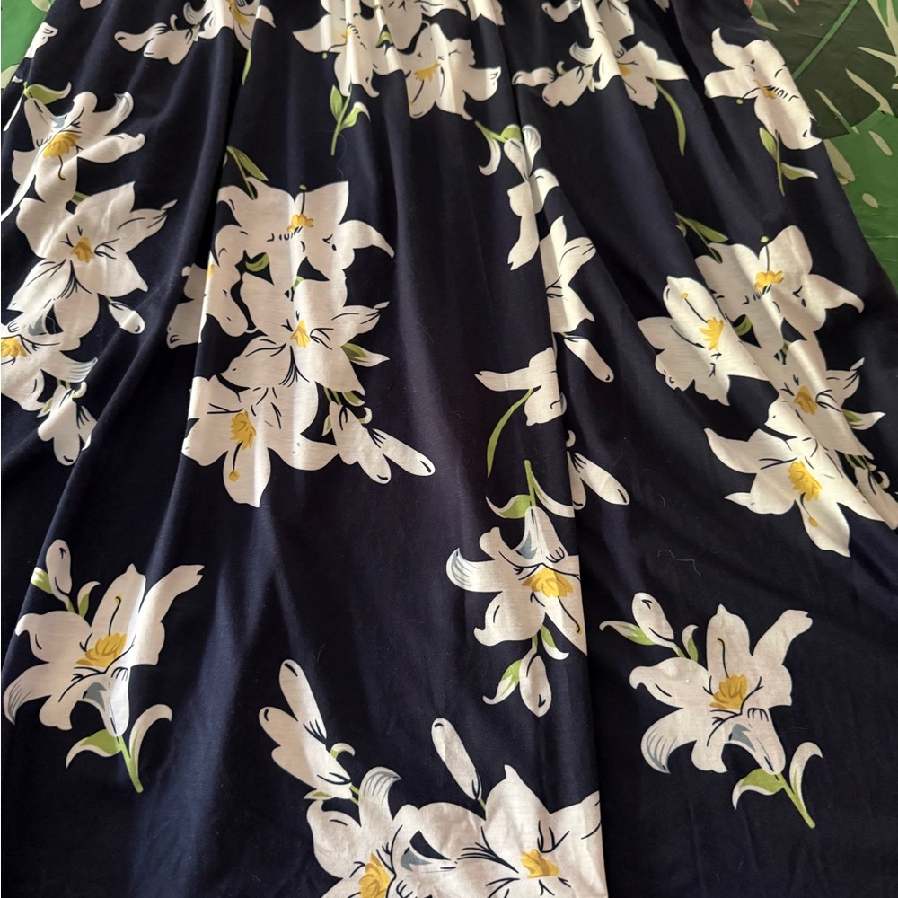 New Ouges Faux Wrap Floral Blue Casual V-neck Mid… - image 3